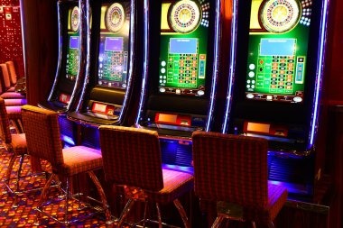 High-value symbols deliver larger payouts in Lucky Twins Lucky Twins high-value symbol examples and paytable