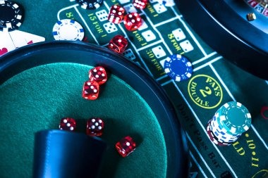 Cascading reels trigger consecutive wins in Lucky Twins Cascading reels feature in Lucky Twins bonus round