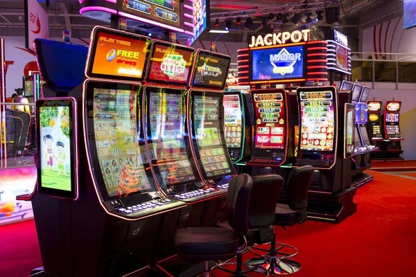Bonus rounds offer multiplied free spins and expanded features Bonus round interface with multiplier display